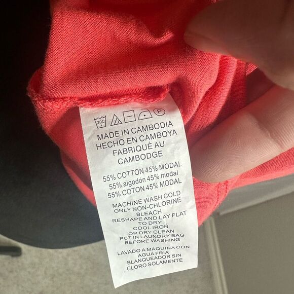 Michael Kors Ruffle Sleeve Top Color Sangria Size M - Picture 11 of 13
